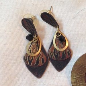 Vintage 80s funky metal earrings